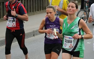 Fere Champenoise / allure libre de Rossignol ( bel )